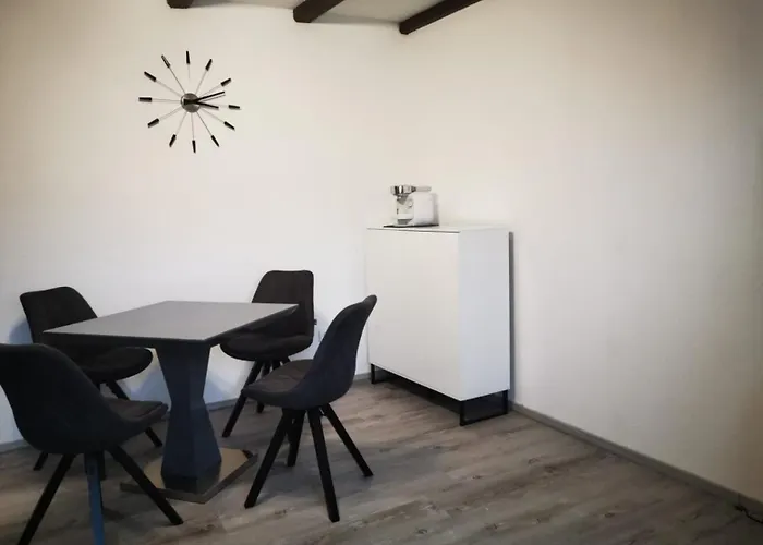 Saussele Apartman *